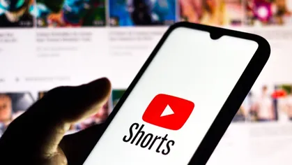 Kenali Cara Membuat YouTube Shorts bagi Content Creator Article image