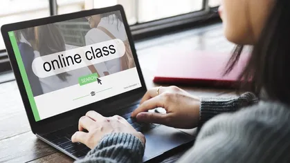 Sistem Pendidikan dengan Transformasi Digital Article image