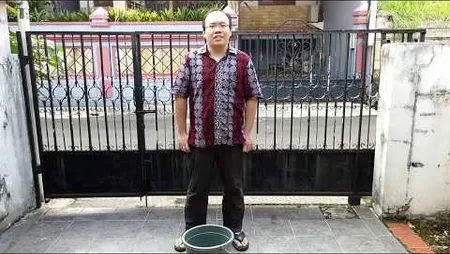 ALS Ice Bucket Challenge: Fajrin Rasyid - Bukalapak
