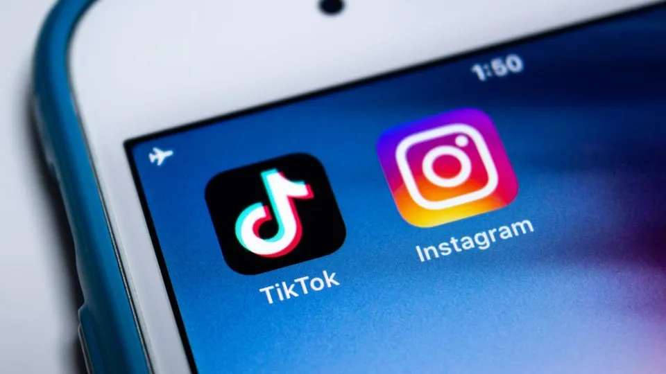 Instagram Reels vs TikTok: Mana yang Terbaik?